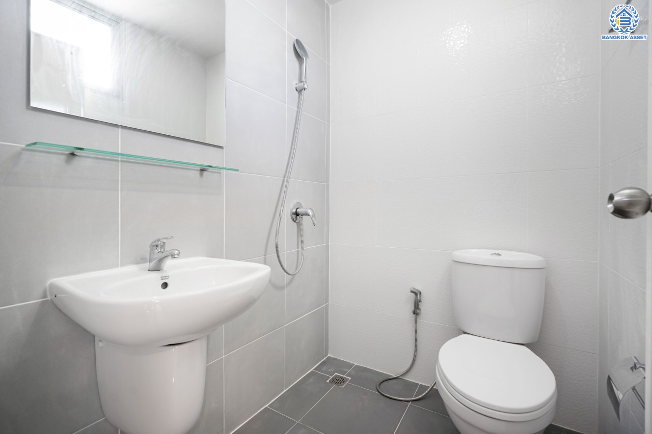 บ้านมือสองตกแต่งใหม่ ม.อารียา เดอะคัลเลอร์ เกษตร1 เนื้อที่ 21.1 ตร.ว. ฟังก์ชัน 3 ห้องนอน 2 ห้องน้ำ จอดรถได้ 1 คัน ชีวิตแสนสงบ สภาพแวดล้อมเยี่ยม เชื่อมต่อ ถ.ประเสริฐมนูกิจ, ถ.เกษตร-นวมินทร์ ใกล้ ม.เกษตร, รถไฟฟ้าสายสีเขียว "สถานีเสนานิคม" และทางด่วน "ฉลองรัช"